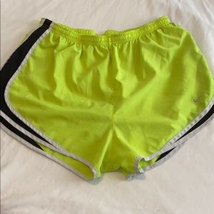 women’s nike dri fit shorts